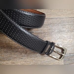 Greg Norman Mens Size 44 Belt Black Leather